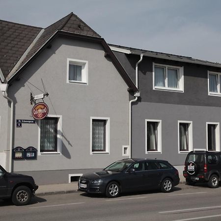 Pension Casa Topolino Wiener Neustadt Eksteriør bilde